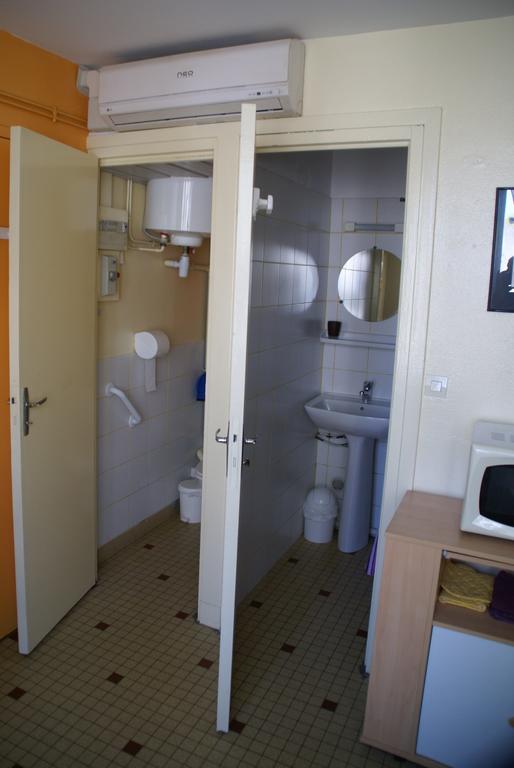Au Coeur De Bourg Csm Apartment Courseulles-sur-Mer Exterior photo