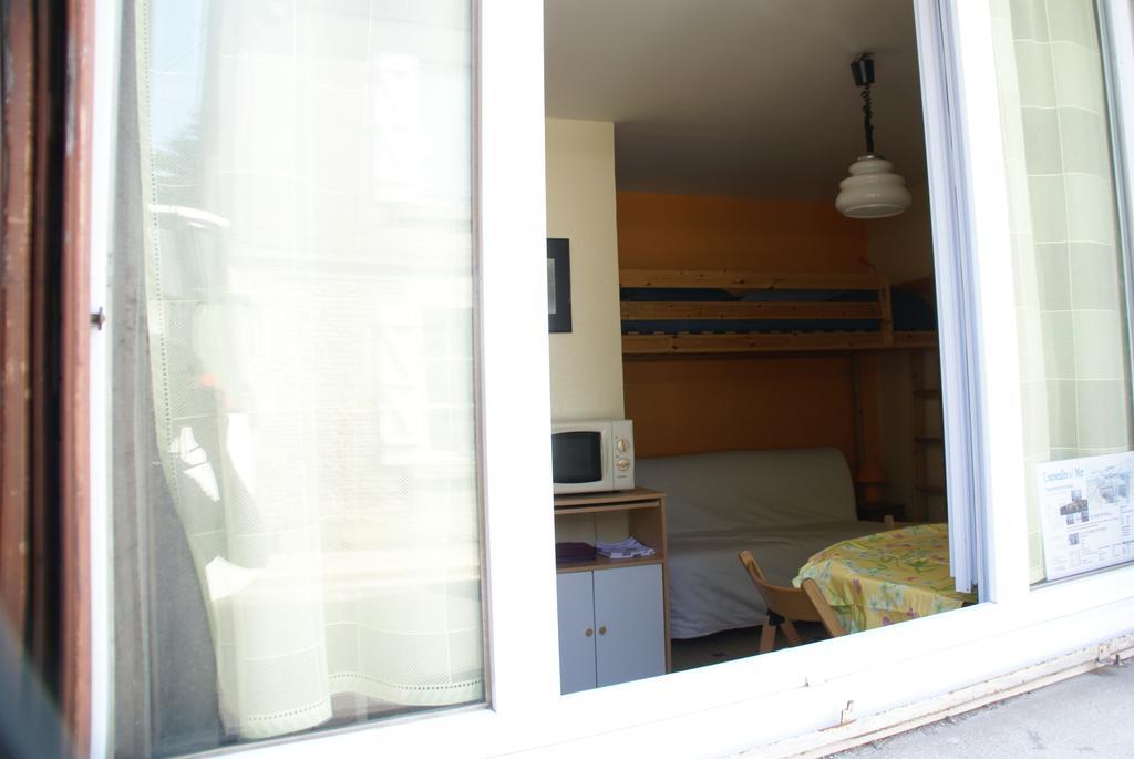 Au Coeur De Bourg Csm Apartment Courseulles-sur-Mer Exterior photo